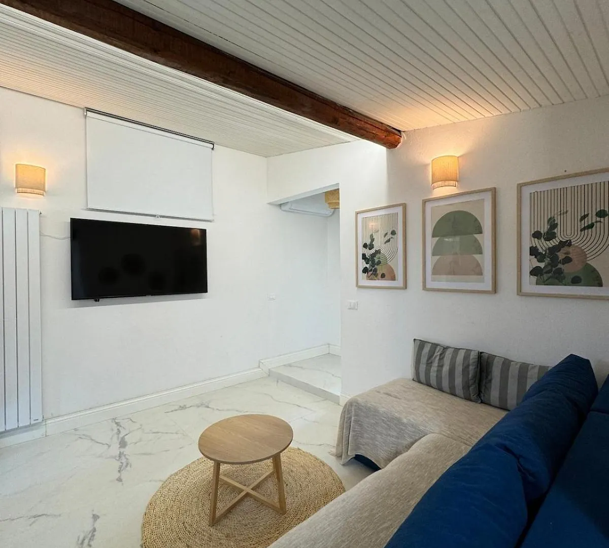 Three-Room Apartment 200 Meters From The Sea! Marina di Pietrasanta