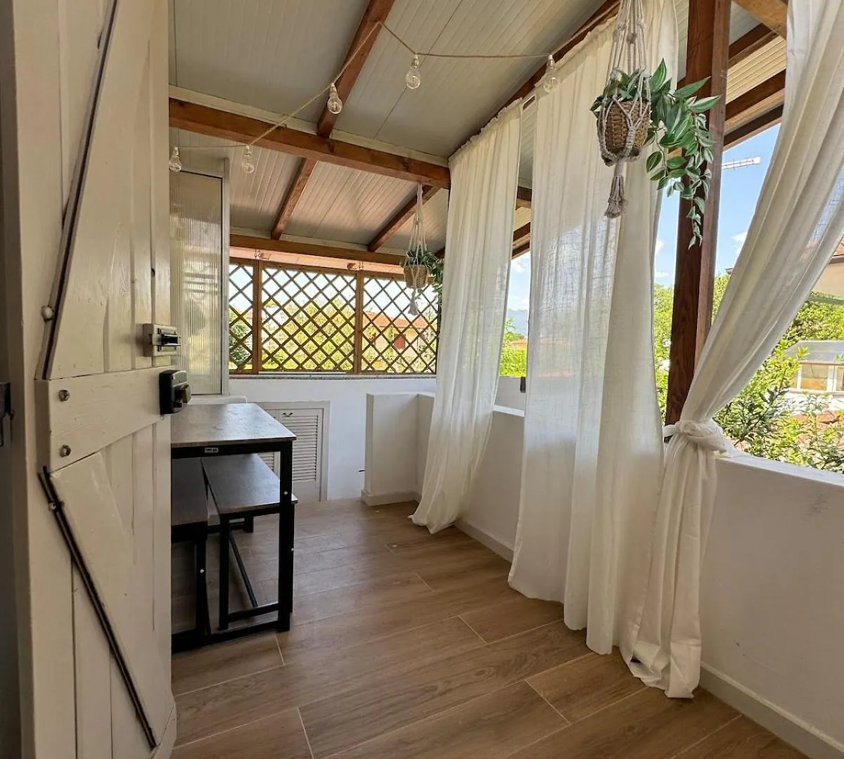 Three-Room Apartment 200 Meters From The Sea! Marina di Pietrasanta