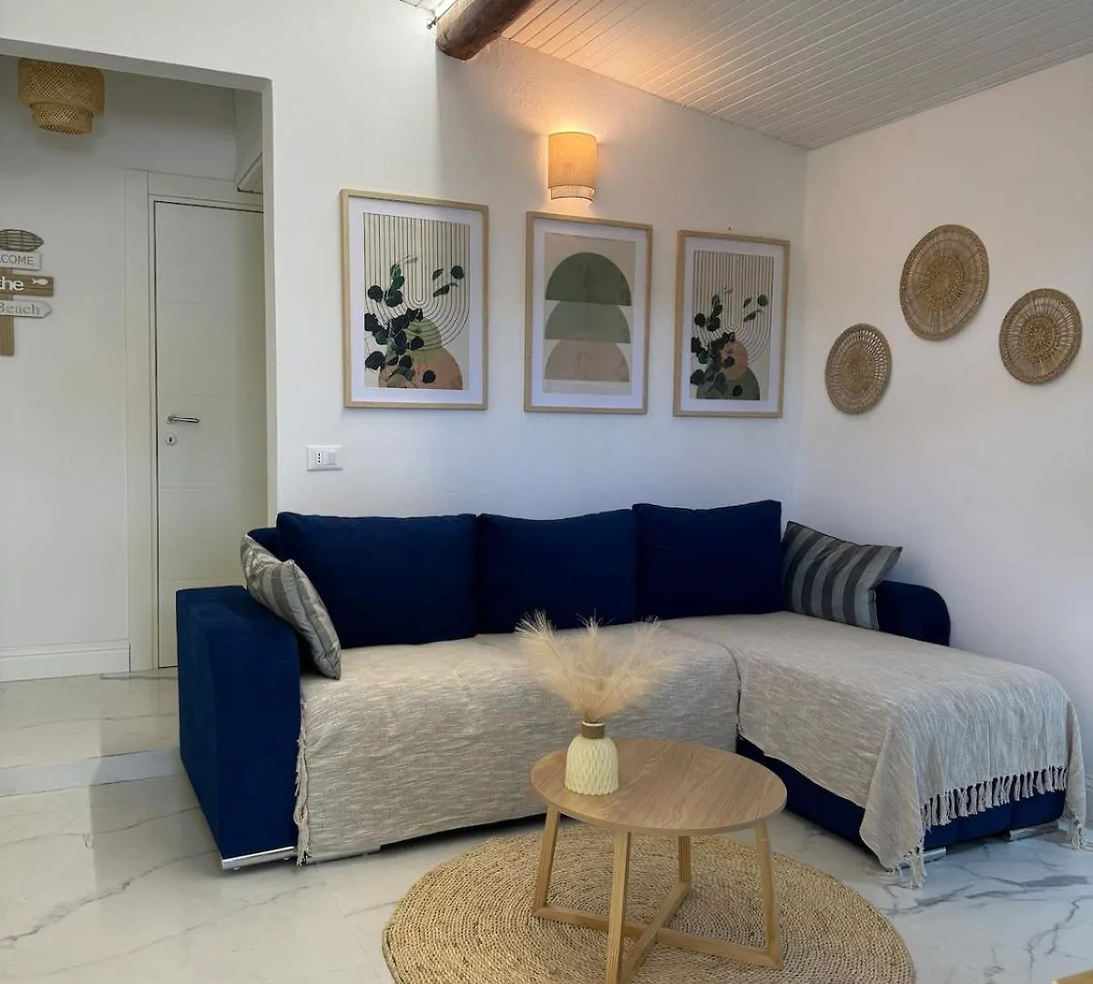 Three-Room Apartment 200 Meters From The Sea! Marina di Pietrasanta